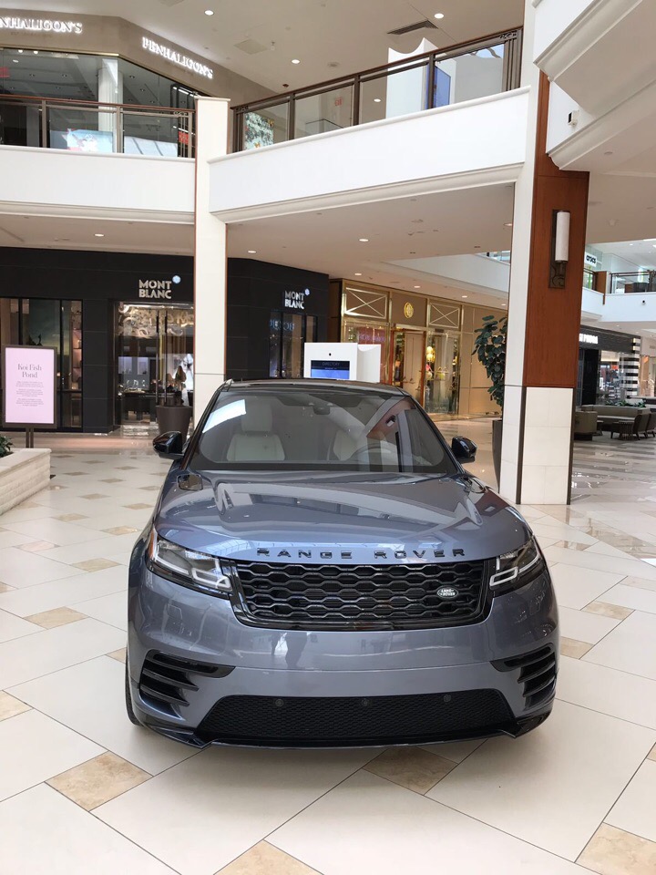 Range rover deals which country brand