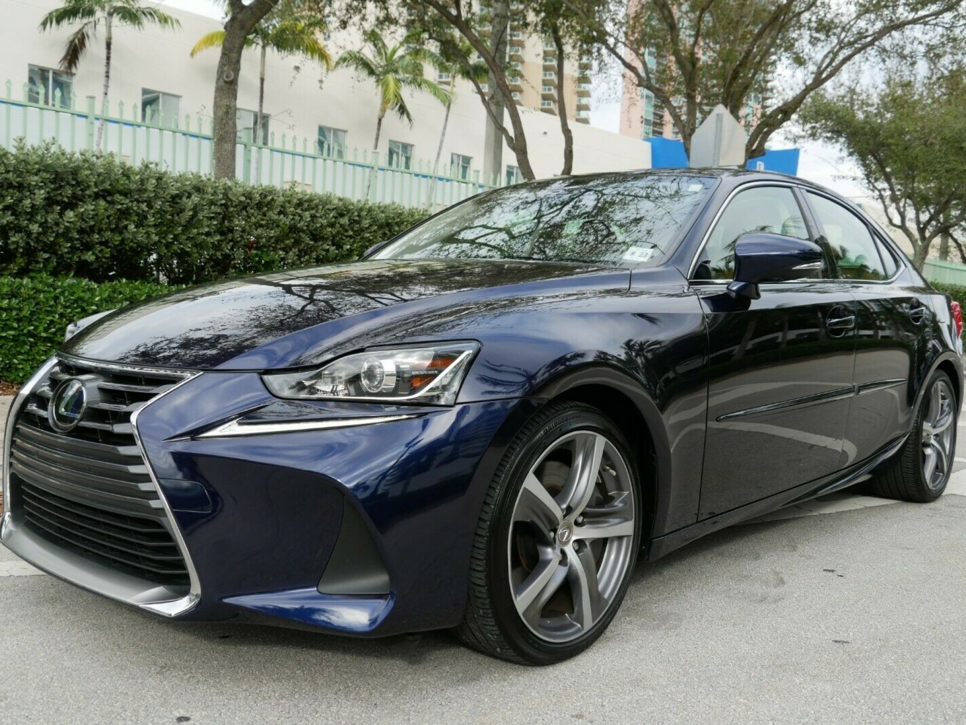 Lexus is 300 2018