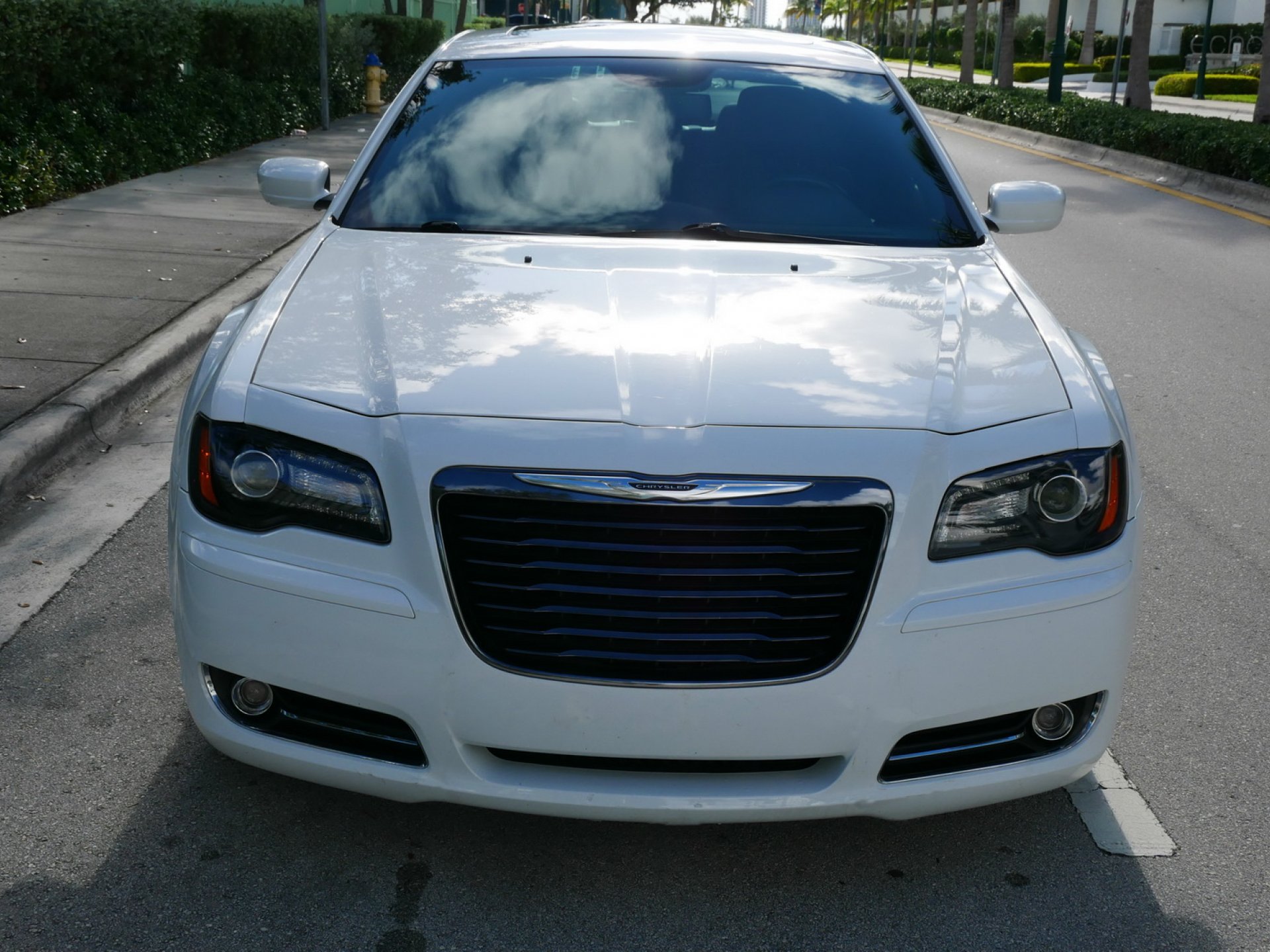 2014 Chrysler 300 Series // Buy Cars on GBChoice