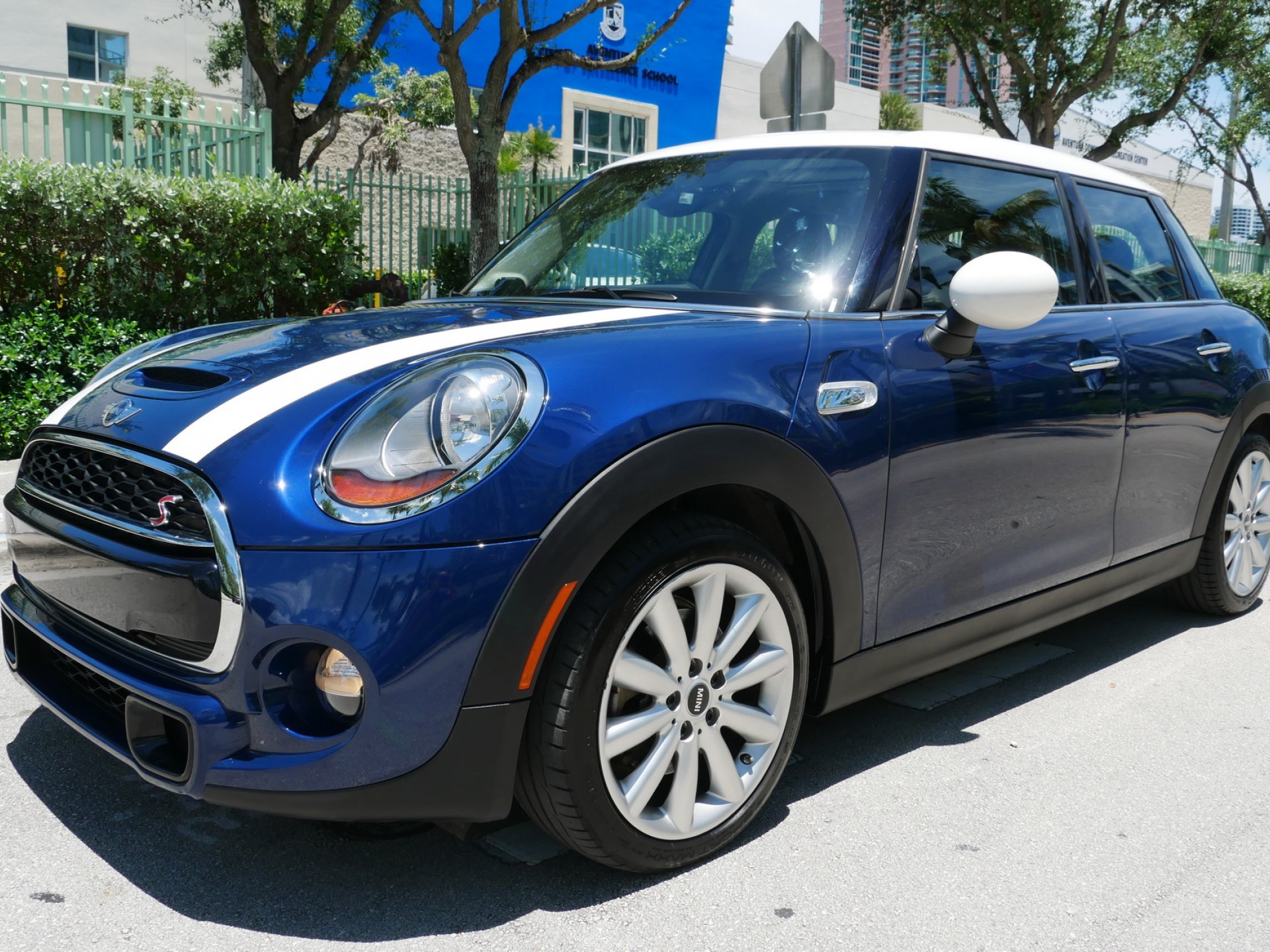 2016 Mini Cooper S // Buy Cars on GBChoice