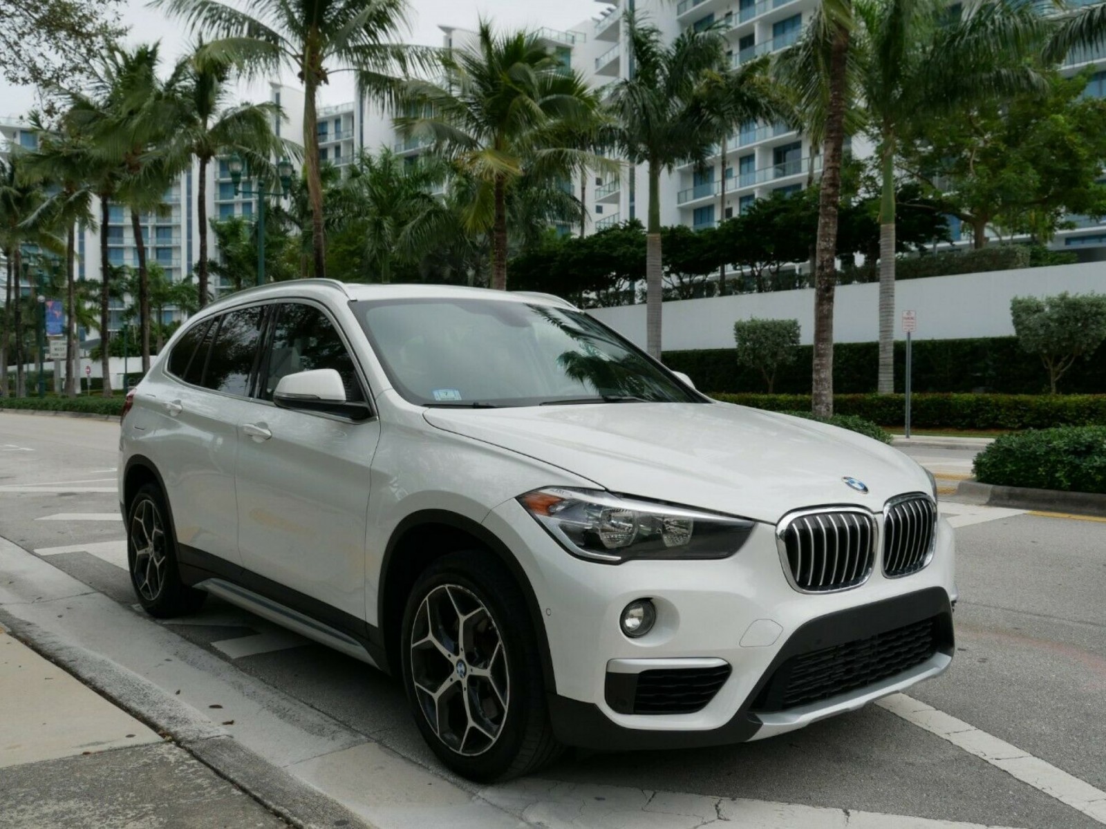2018 BMW X1 xDrive // Buy Cars on GBChoice
